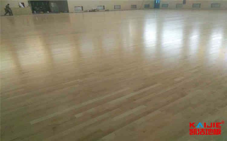 拼裝體育場木地板施工方案