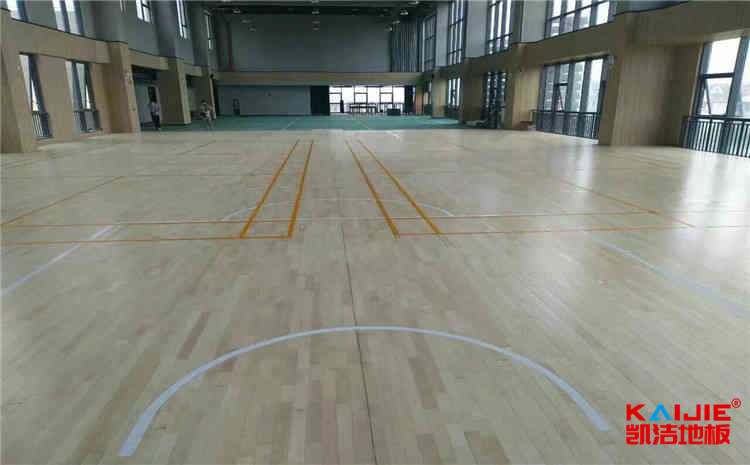 籃球場木地板龍骨怎么安裝