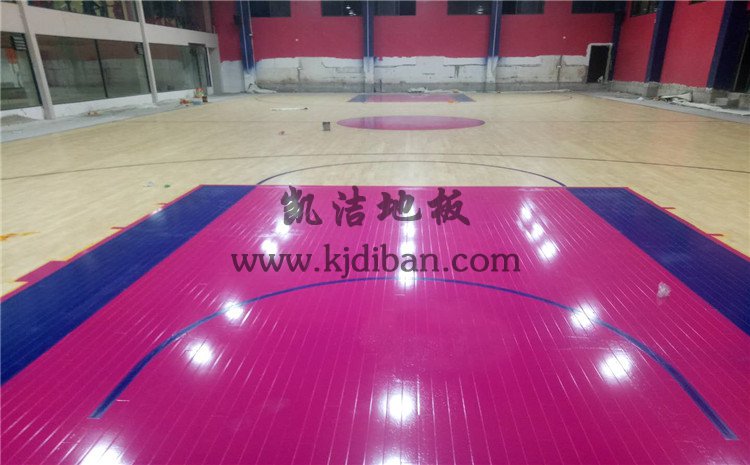 湖北武漢體育中心運(yùn)動木地板項(xiàng)目-凱潔實(shí)木運(yùn)動地板廠家